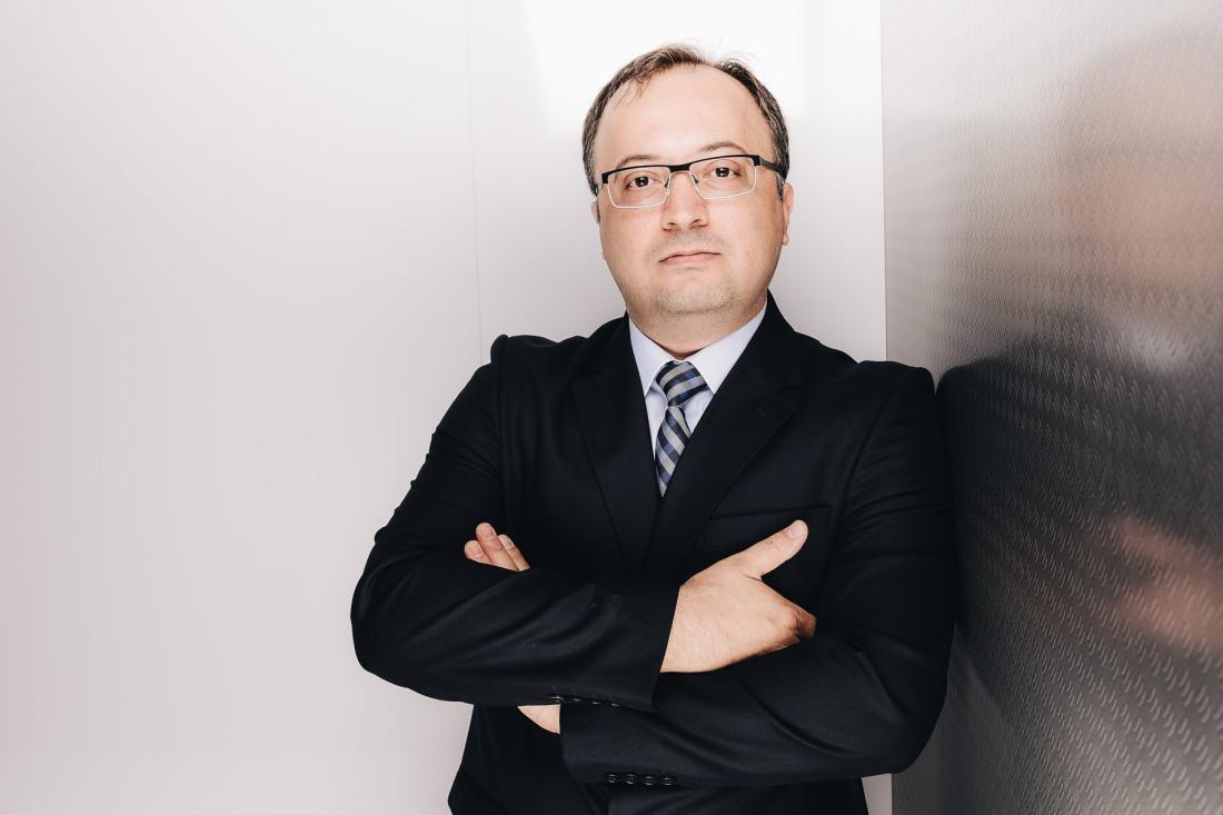 Portrait of Dr. Mustafa Coşkun, Founder and Managing Director of Coskun Academy Consulting